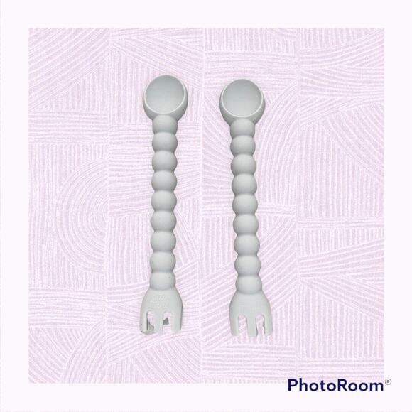 Baby Spoon and Fork Ryan & Rose 2 Pack Grey Soft Silicone BPA & Latex Free - Picture 1 of 3